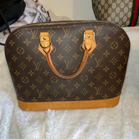 Louis Vuitton Alma PM - Picture 2 of 6